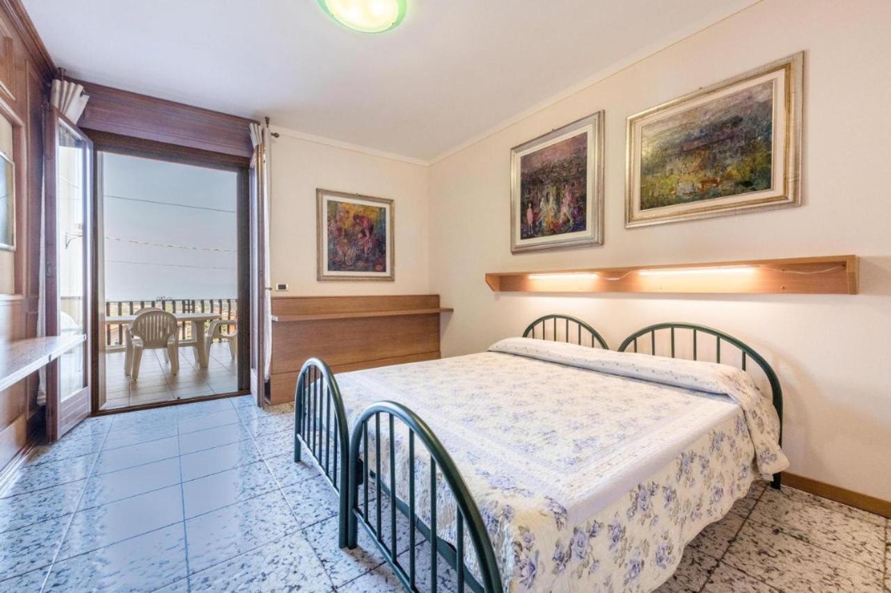 Casa Vacanze Baccolo Polpenazze del Garda Exteriör bild
