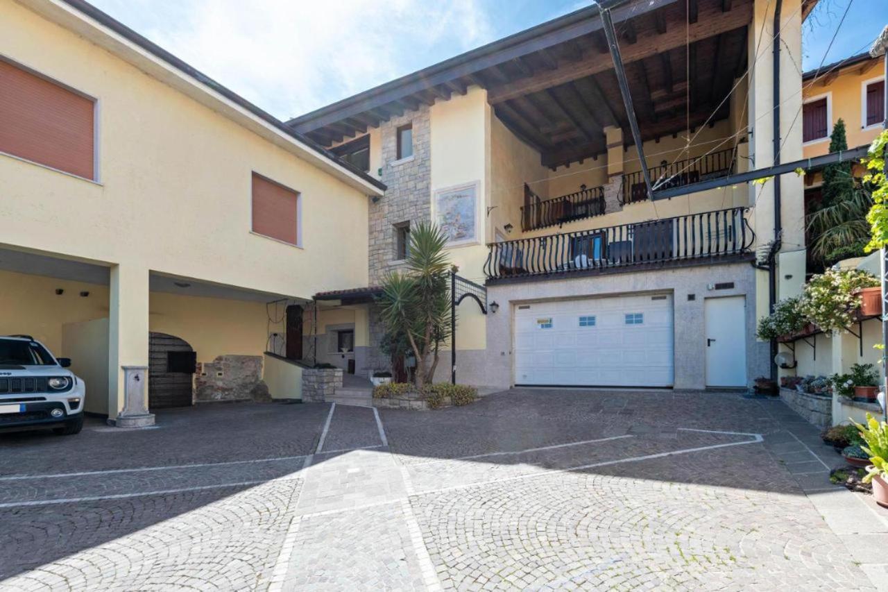 Casa Vacanze Baccolo Polpenazze del Garda Exteriör bild