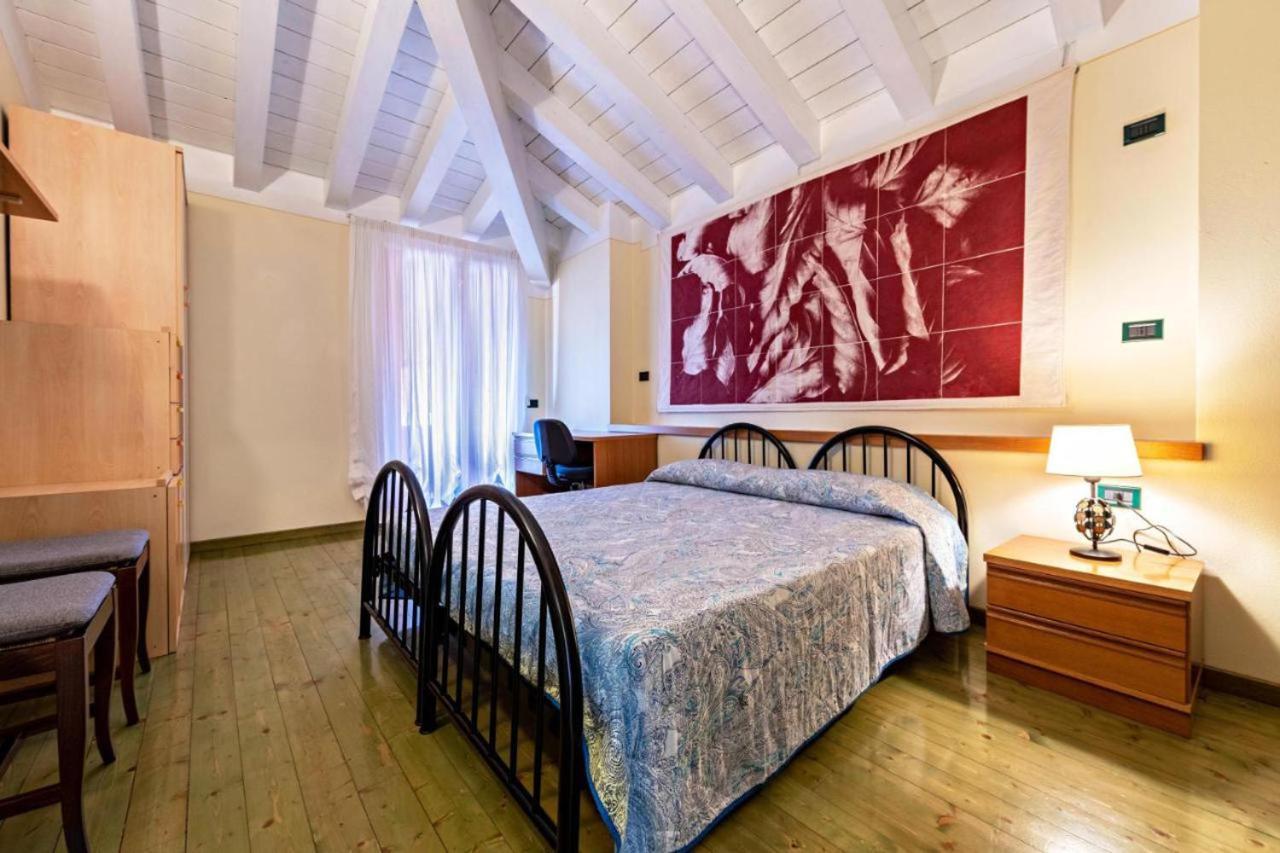 Casa Vacanze Baccolo Polpenazze del Garda Exteriör bild