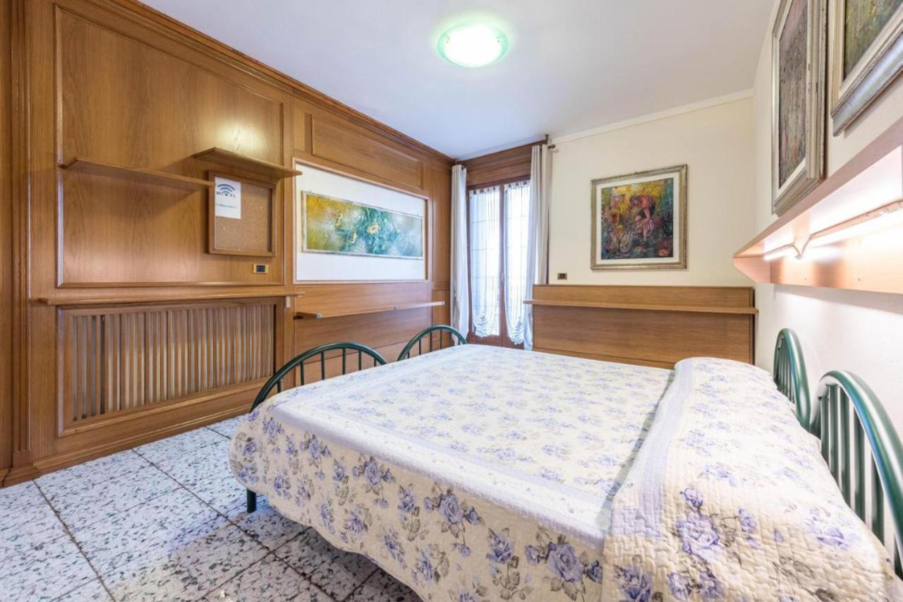 Casa Vacanze Baccolo Polpenazze del Garda Exteriör bild