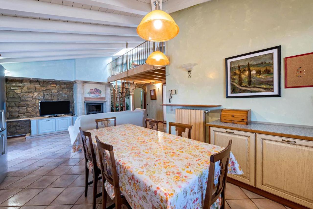 Casa Vacanze Baccolo Polpenazze del Garda Exteriör bild
