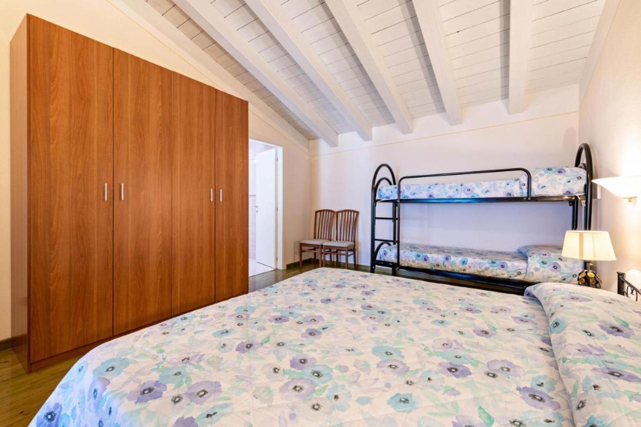 Casa Vacanze Baccolo Polpenazze del Garda Exteriör bild